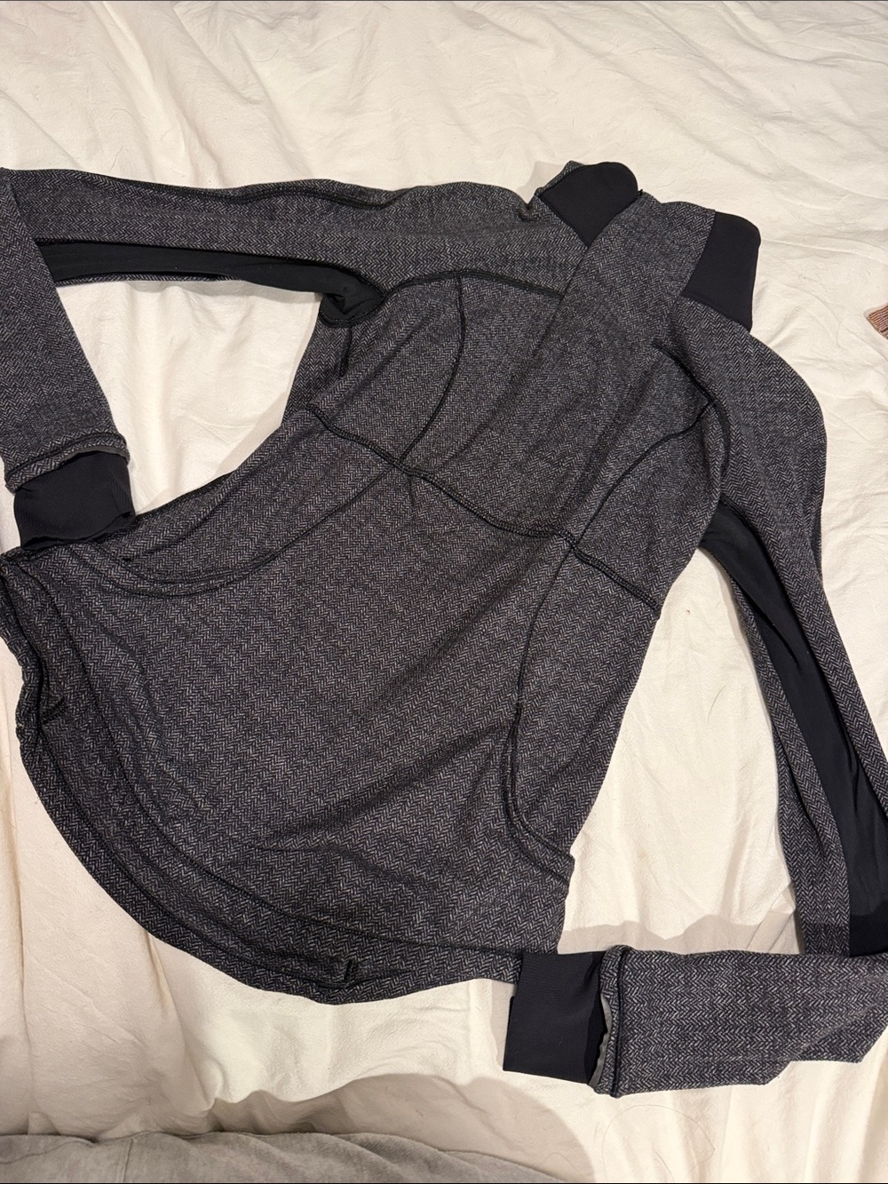 lululemon athletica Heathered Charcoal/Black Long Sleeve Zip Jacket